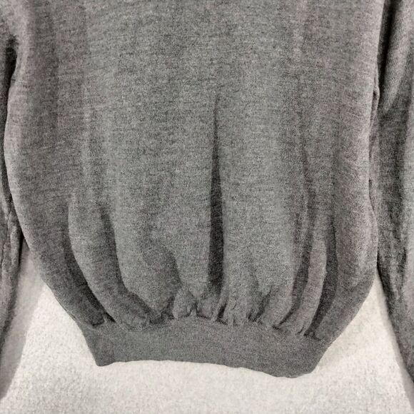 Peter Millar Sweater Mens Size Large 100% Merino Wool V-Neck Gray Pullover Warm - Picture 9 of 10